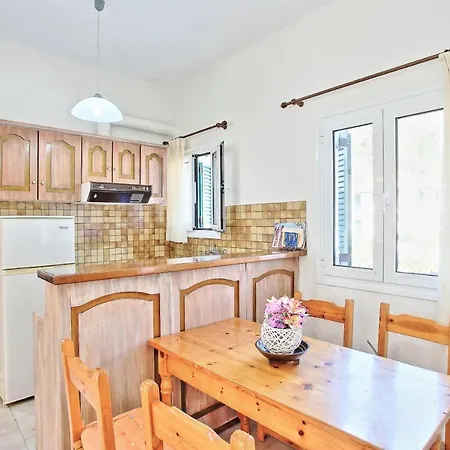 Zoulis Eleni Apartment *